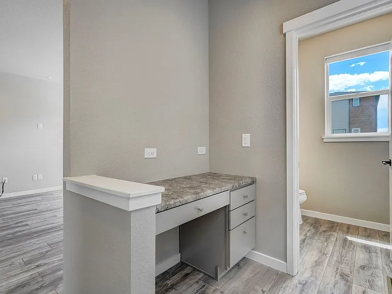 1354 Sunshine Valley Way — Photo 34