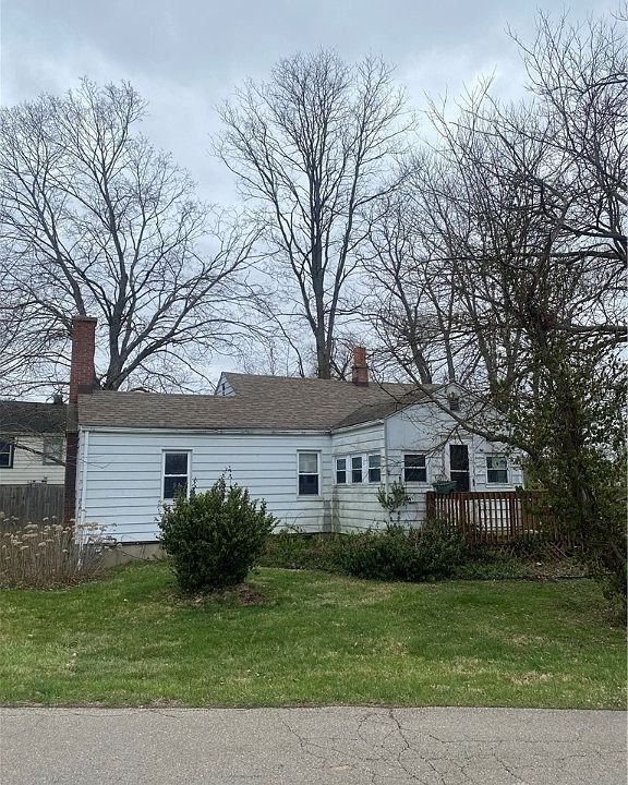 1st image of 2550 Circle View Dr