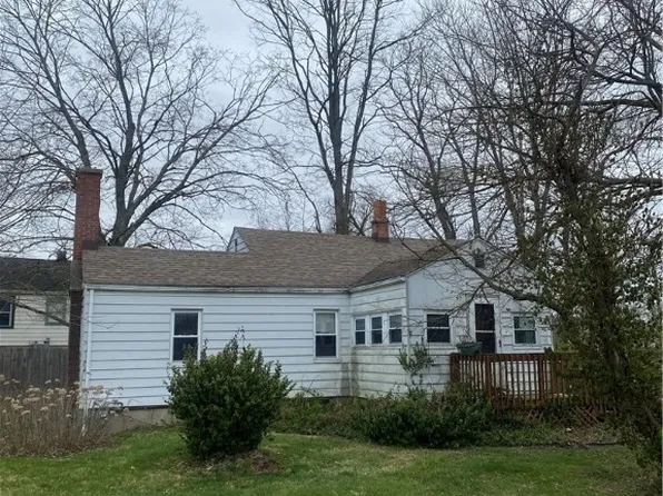 2550 Circle View Dr, Dayton, OH 45419