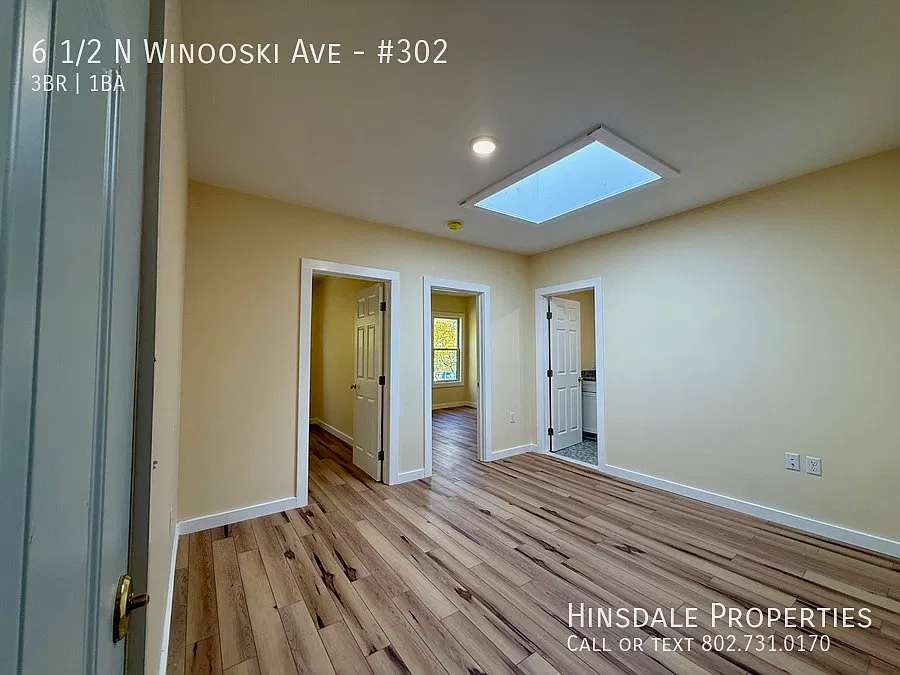 3 bed, $2,100 — Photo 2