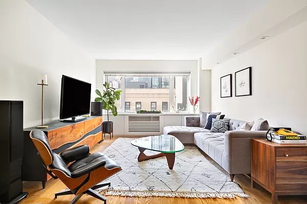 1st image of 211 E 51st St APT 7G