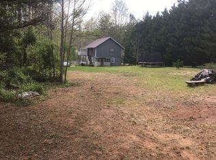 1366 Pless Rd, Cleveland, GA 30528