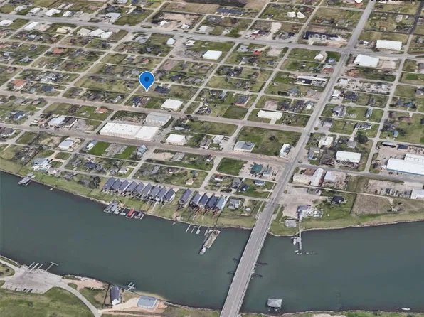 101 S Avenue C Lot 22-23-24, Freeport, TX 77541