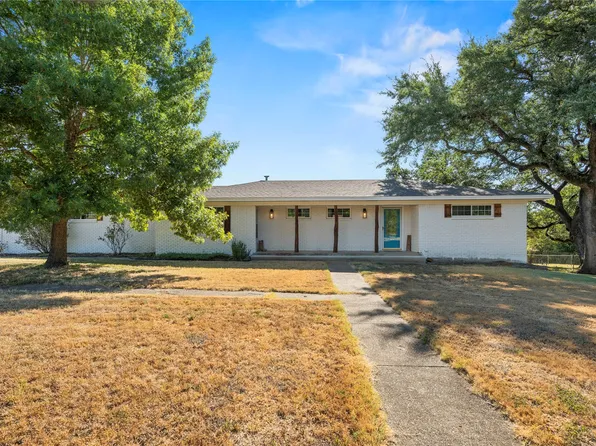 1305 S Old Temple Rd, Lorena, TX 76655