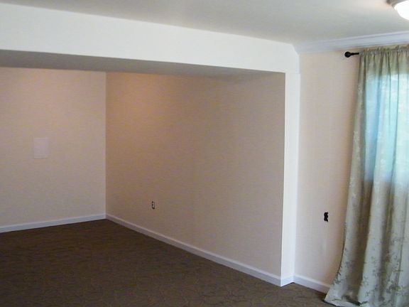 media room (family room) 22ft long