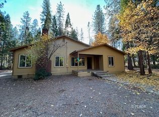 500 Airport Rd, Trinity Center, CA 96091