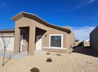 3869 Santa Sophia Rd, Las Cruces, NM 88012