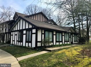 12 Mulberry Ct, Lumberton, NJ 08048