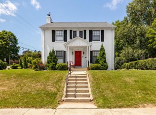 778 S 6th Ave, West Bend, WI 53095