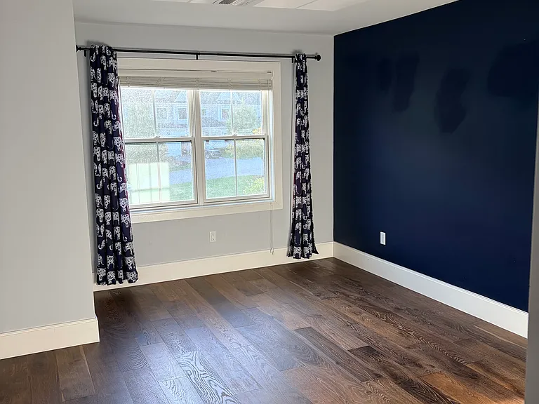 Guest/kids bedroom