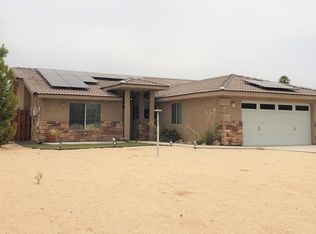 4727 Saddlehorn Rd, Twentynine Palms, CA 92277