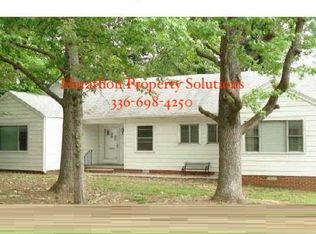 1104 Briarcliff Rd, Greensboro, NC 27408