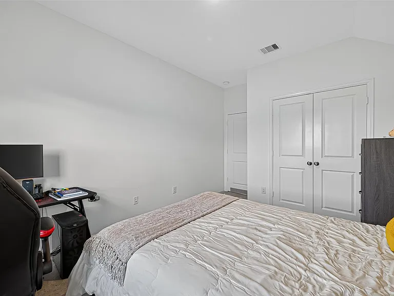27222 Woodridge Glen Dr — Photo 30