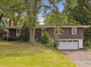 2020 Valders Ave N, Golden Valley, MN 55427