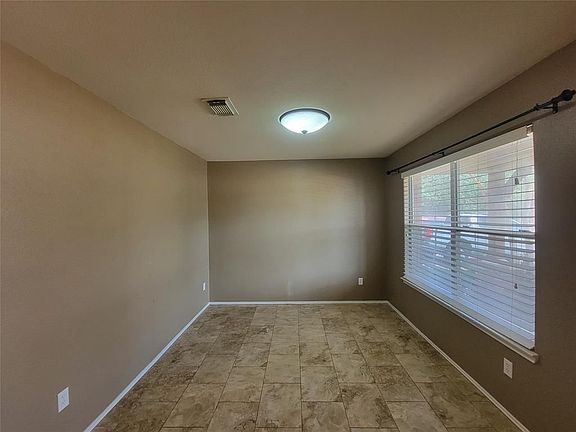 5th image of 24403 Lakecrest Village Dr