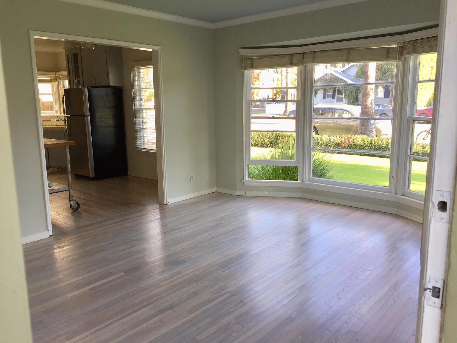 1 bed, 700 sqft, $3,500 — Photo 3