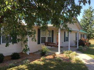 1125 Tracy Rd, Lawrenceburg, KY 40342