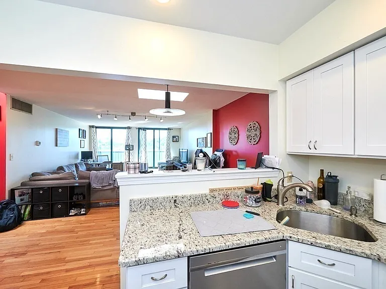 59 Brainerd Rd #606 — Photo 3