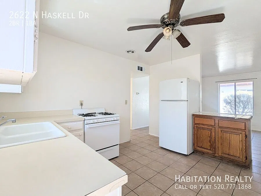 2Bed/1Bath in Dodge Flower, near the Tucson Botanical Gardens! — Photo 1