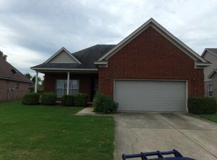 930 Neil Sain Loop, Marion, AR 72364