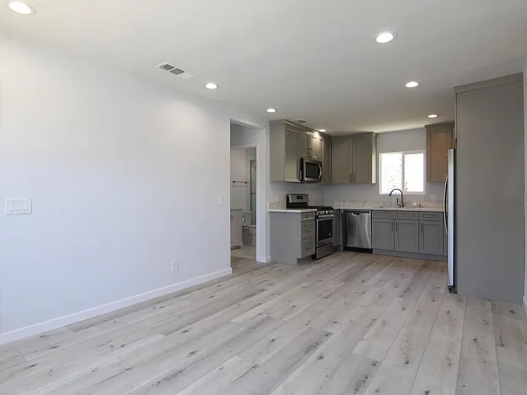 12405 Havelock Ave #1 — Photo 2