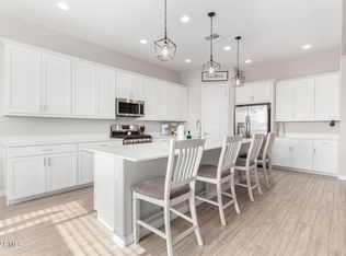 32582 N Durango Ln, San Tan Valley, AZ 85143
