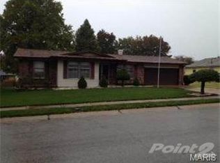 441 Longbow Trl, Saint Charles, MO 63301