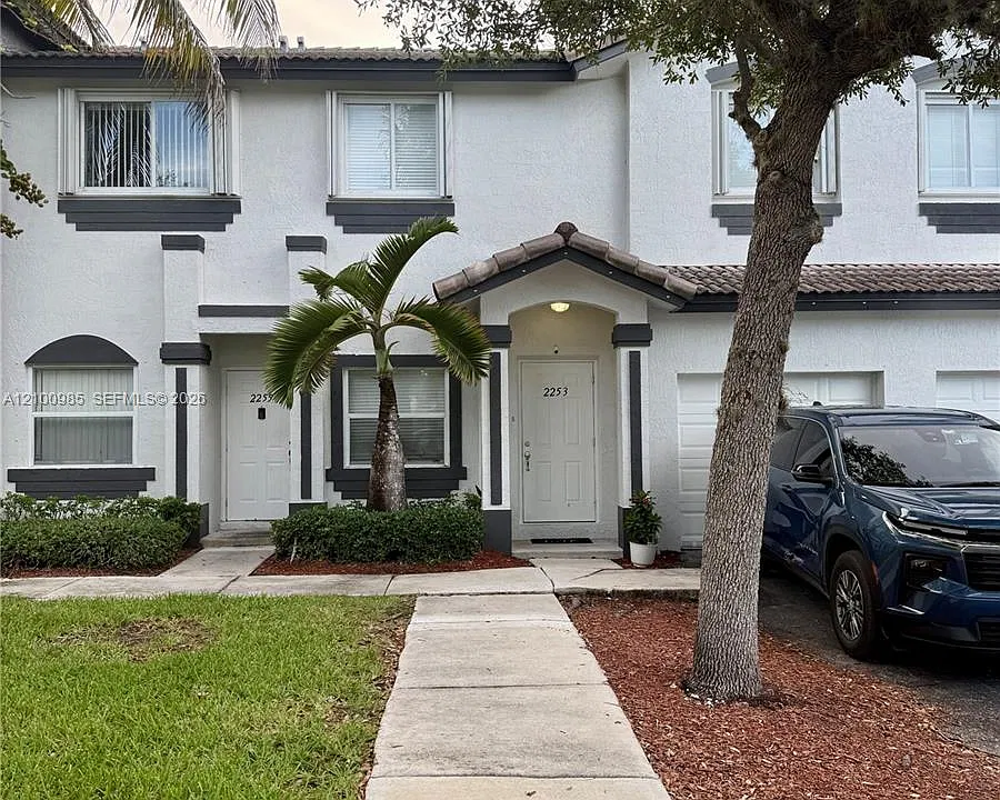 2253 SE 25th Ave #2253