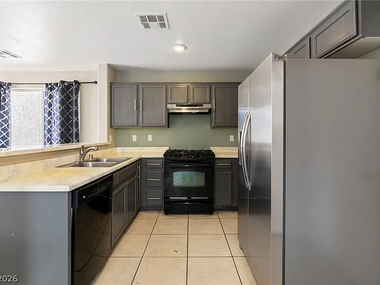 9477 Havasu Canyon Ave — Photo 6