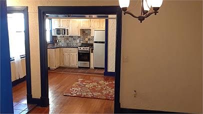 5th image of 900 16th St APT 305