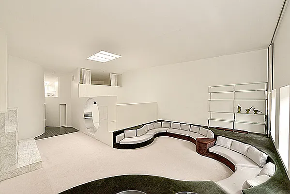 Sold by Gold Coast Capital Resources, LLC | media 20