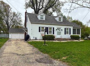 822 N Fernwood Cir, Peoria, IL 61604