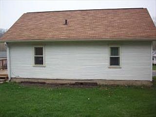 2nd image of 1437 Oakview Dr