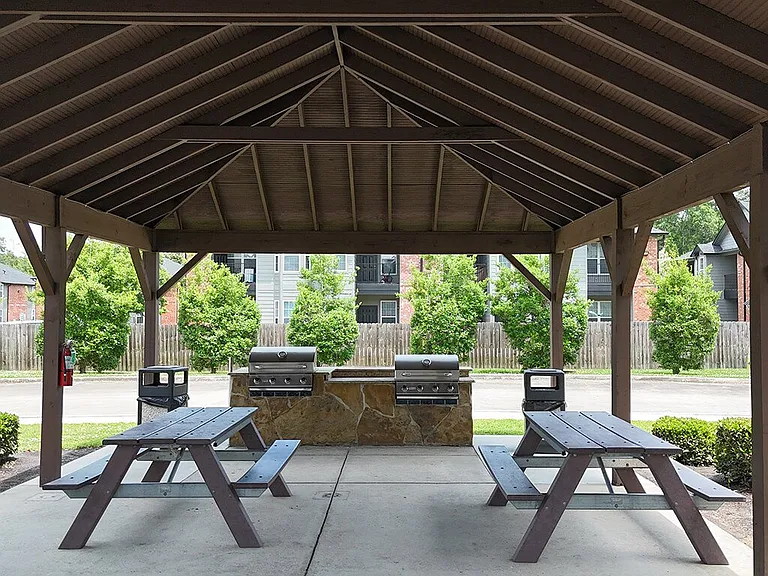 Outdoor Grilling Stations