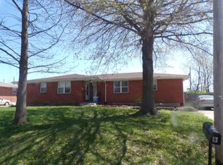 1500 Doris Dr #A & B, Columbia, MO 65202