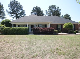 403 Bay Laurel Cir, Warner Robins, GA 31088