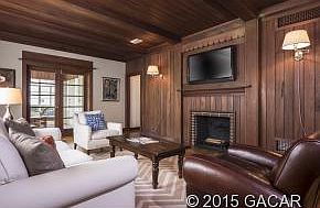 5th image of 530 NE 8th Ave