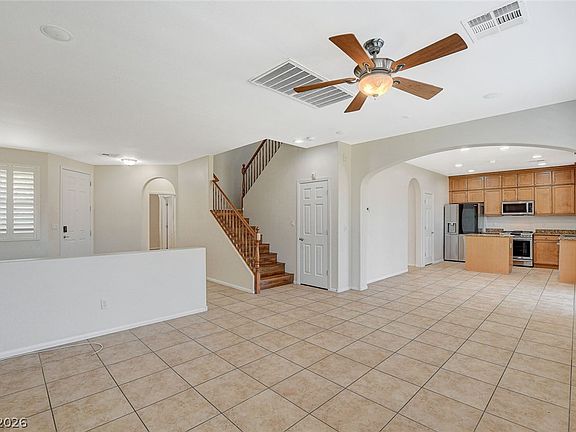 5th image of 9734 Maspalomas St