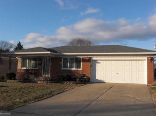 4945 Marford Dr, Sterling Heights, MI 48310