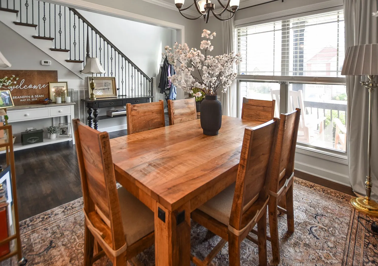 Pet Friendly Four Bedroom! — Photo 2