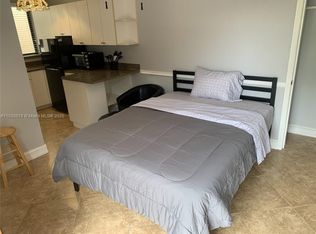 2021 SW 38th Ave #A, Fort Lauderdale, FL 33312