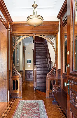 Sold by Compass | media 2