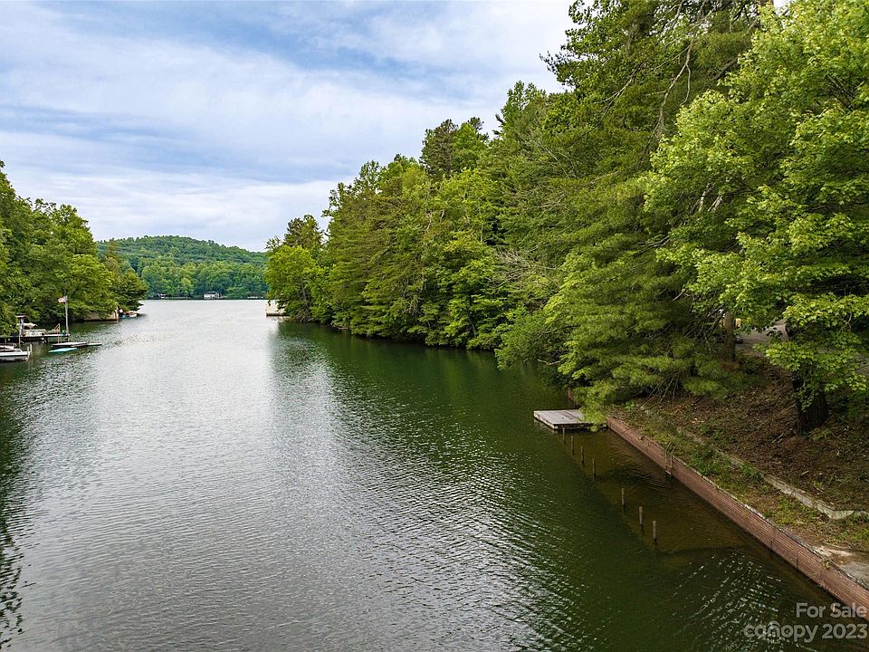 9999 N Lake Summit Rd, Zirconia, NC 28790 | MLS #4042477 | Zillow