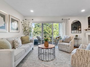 2 Scituate Pl UNIT 22, Merrimack, NH 03054