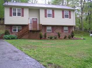 536 Ridgewood Dr, Lebanon, VA 24266