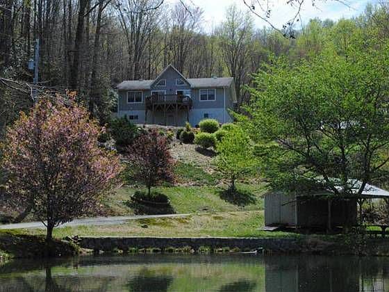 1st image of 599 Mountain Lake Dr