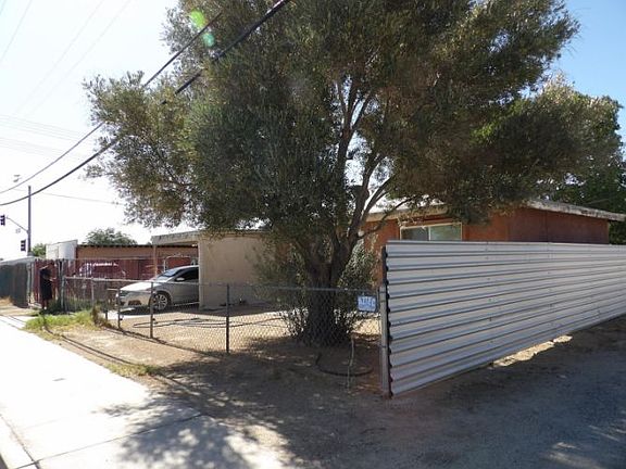 5th image of 53015 Cesar Chavez St