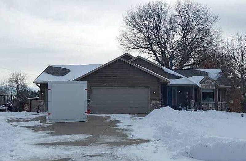 1st image of 17479 Iguana St NW