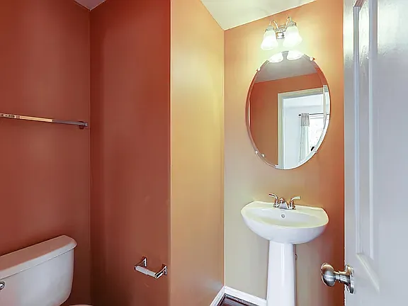 42653 Chisholm Dr — Photo 1