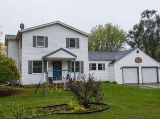 19550 Gilmer St, South Bend, IN 46614